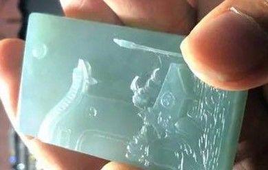 冰底翡翠价格及图片,冰黄翡翠价格表和图片-第13张图片-翡翠网 冰底翡翠价格及图片,冰黄翡翠价格表和图片-第13张图片-翡翠网