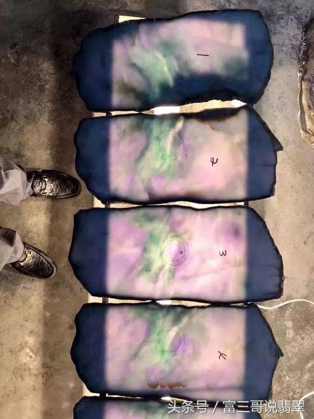 微信翡翠手镯片料能买吗翡翠手镯片-第3张图片-翡翠网 微信翡翠手镯片料能买吗翡翠手镯片-第3张图片-翡翠网