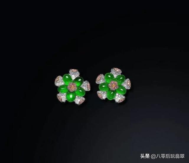 一万买的翡翠镯子都是棉絮,干白种翡翠手镯的价格-第2张图片-翡翠网 一万买的翡翠镯子都是棉絮,干白种翡翠手镯的价格-第2张图片-翡翠网