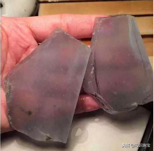 石头现切割现做手镯,翡翠手镯切割-第8张图片-翡翠网 石头现切割现做手镯,翡翠手镯切割-第8张图片-翡翠网