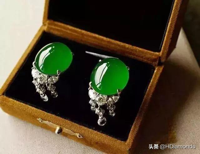 100元买的翡翠手镯五百元的翡翠手镯-第6张图片-翡翠网 100元买的翡翠手镯五百元的翡翠手镯-第6张图片-翡翠网