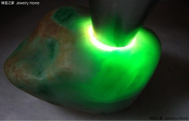 冰种翡翠现在什么价位翡翠猎豹价格-第1张图片-翡翠网 冰种翡翠现在什么价位翡翠猎豹价格-第1张图片-翡翠网