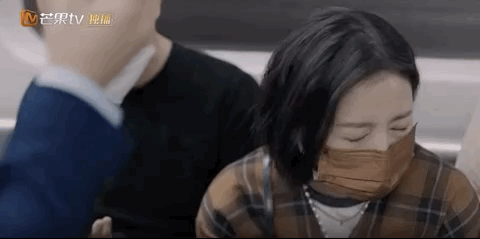 福禄寿喜翡翠,宋丹丹戴的福禄寿翡翠手镯-第2张图片-翡翠网 福禄寿喜翡翠,宋丹丹戴的福禄寿翡翠手镯-第2张图片-翡翠网