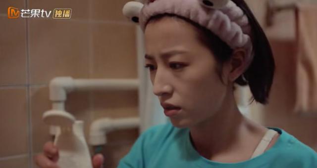 福禄寿喜翡翠,宋丹丹戴的福禄寿翡翠手镯-第10张图片-翡翠网 福禄寿喜翡翠,宋丹丹戴的福禄寿翡翠手镯-第10张图片-翡翠网