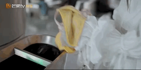 福禄寿喜翡翠,宋丹丹戴的福禄寿翡翠手镯-第69张图片-翡翠网 福禄寿喜翡翠,宋丹丹戴的福禄寿翡翠手镯-第69张图片-翡翠网