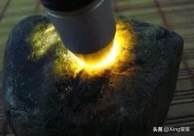 翡翠原石知识翡翠原石的场口及特点知识大全-第4张图片-翡翠网 翡翠原石知识翡翠原石的场口及特点知识大全-第4张图片-翡翠网