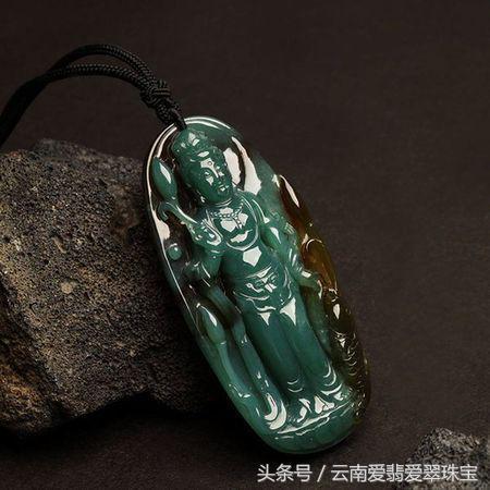 翡翠手镯油青好吗油青冰种翡翠挂件-第8张图片-翡翠网 翡翠手镯油青好吗油青冰种翡翠挂件-第8张图片-翡翠网