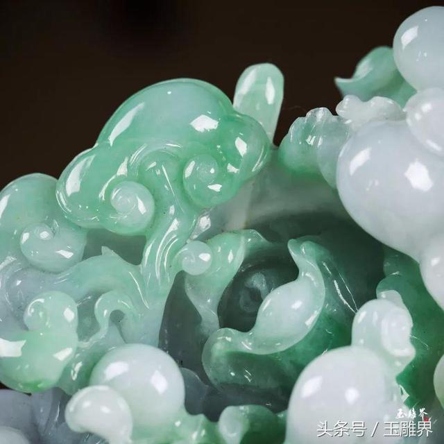 翡翠大摆件图片及价格,玉石摆件价格-第7张图片-翡翠网 翡翠大摆件图片及价格,玉石摆件价格-第7张图片-翡翠网