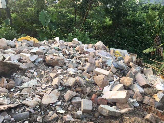 海口翡翠原石鉴定,四川翡翠原石鉴定技巧-第1张图片-翡翠网 海口翡翠原石鉴定,四川翡翠原石鉴定技巧-第1张图片-翡翠网