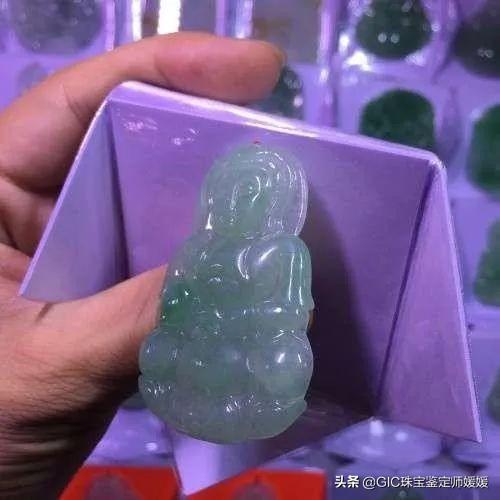 翡翠手镯拍照,翡翠手镯的描述-第6张图片-翡翠网 翡翠手镯拍照,翡翠手镯的描述-第6张图片-翡翠网