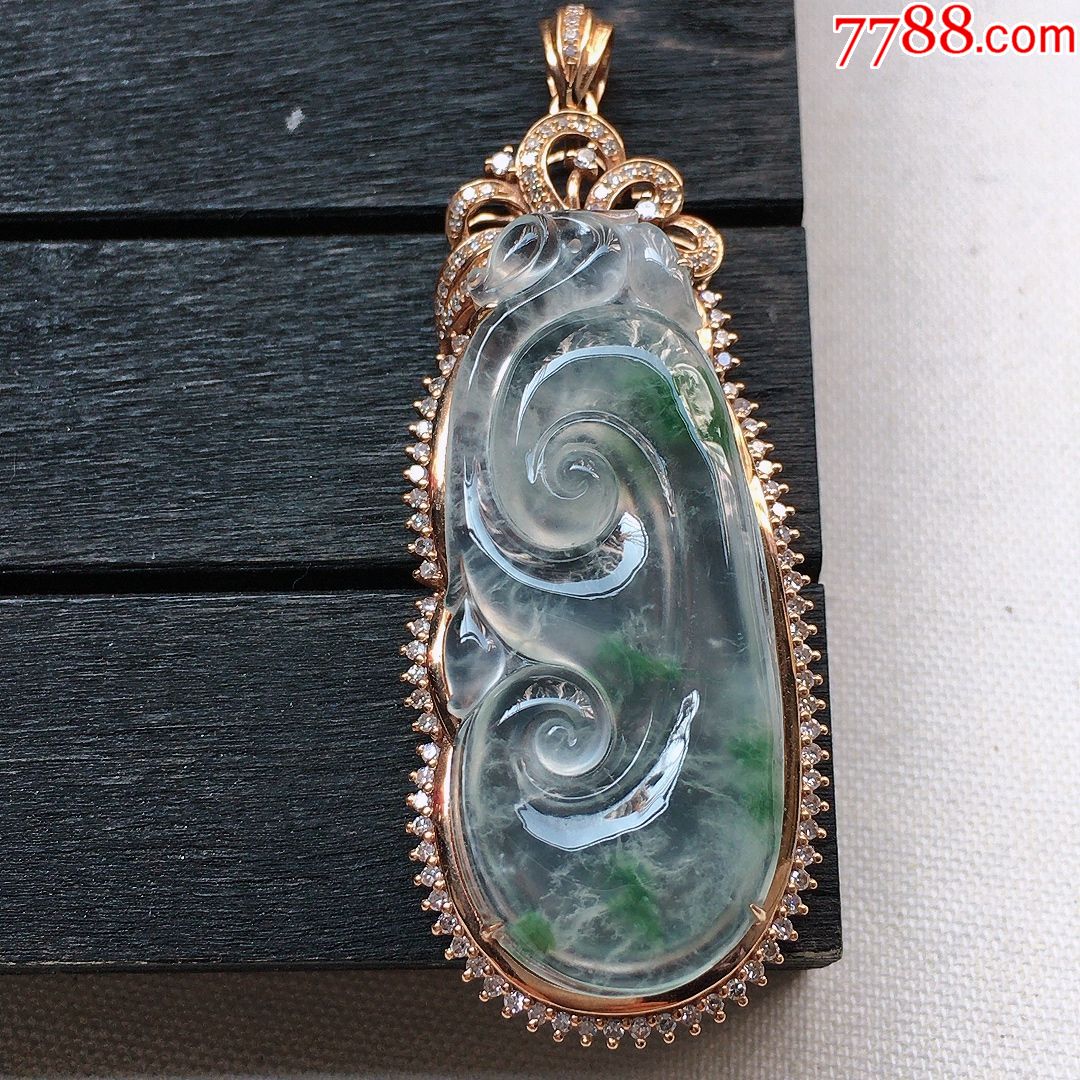 冰种翡翠吊坠的价格,冰种翡翠为什么那么贵-第2张图片-翡翠网 冰种翡翠吊坠的价格,冰种翡翠为什么那么贵-第2张图片-翡翠网