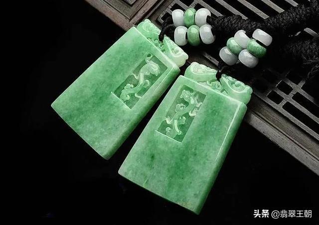 翡翠的种是什么意思,翡翠的种分别是哪几种-第8张图片-翡翠网 翡翠的种是什么意思,翡翠的种分别是哪几种-第8张图片-翡翠网
