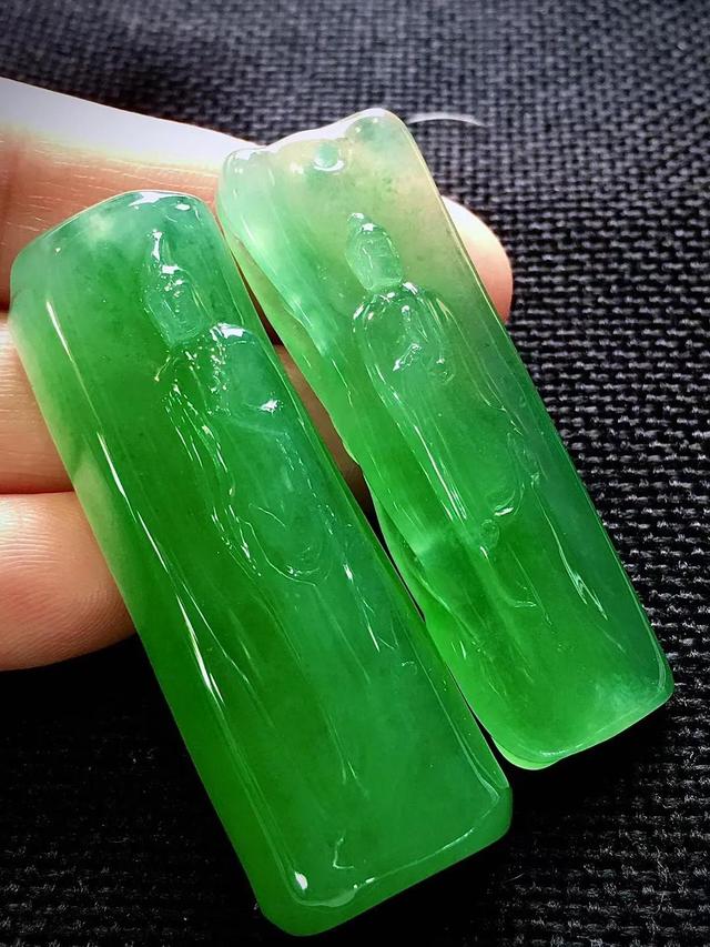 包含翡翠手镯为何越带越通透的词条-第2张图片-翡翠网 包含翡翠手镯为何越带越通透的词条-第2张图片-翡翠网