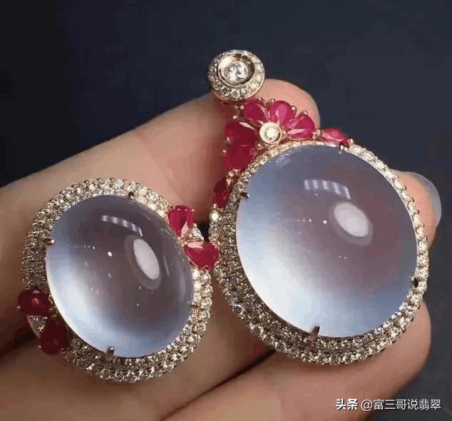 翡翠a货冰种价格,冰种翡翠手镯价格-第3张图片-翡翠网 翡翠a货冰种价格,冰种翡翠手镯价格-第3张图片-翡翠网