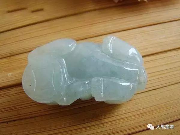 满色飘辣翡翠手镯,3万元糯冰飘花翡翠手镯-第10张图片-翡翠网 满色飘辣翡翠手镯,3万元糯冰飘花翡翠手镯-第10张图片-翡翠网