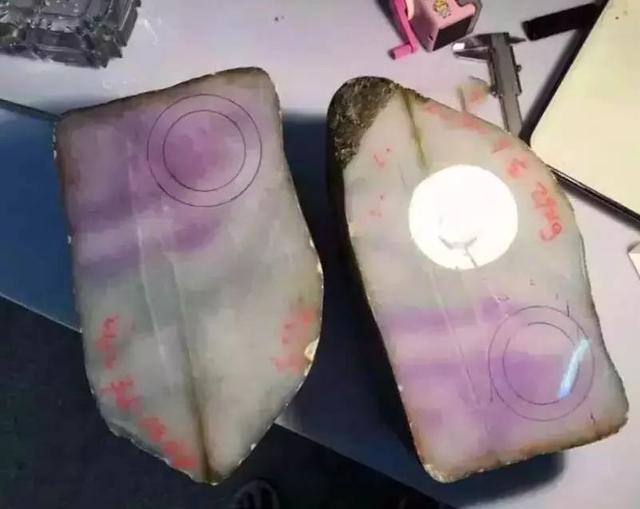 豆种紫罗兰翡翠手镯,老坑冰种翡翠-第2张图片-翡翠网 豆种紫罗兰翡翠手镯,老坑冰种翡翠-第2张图片-翡翠网