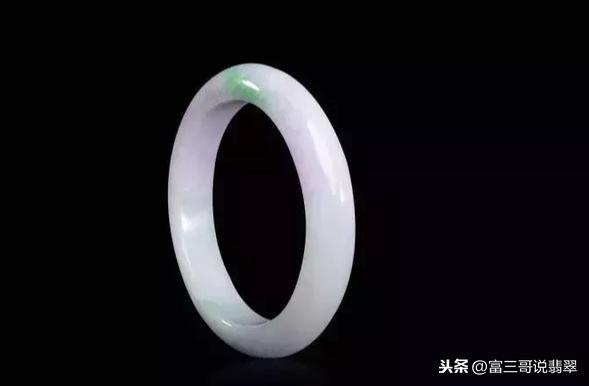 翡翠手镯带紫色好吗带春翡翠手镯价格-第7张图片-翡翠网 翡翠手镯带紫色好吗带春翡翠手镯价格-第7张图片-翡翠网