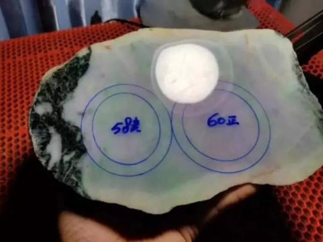 木那翡翠原石切开后会涨吗,翡翠的原石在哪里-第3张图片-翡翠网 木那翡翠原石切开后会涨吗,翡翠的原石在哪里-第3张图片-翡翠网