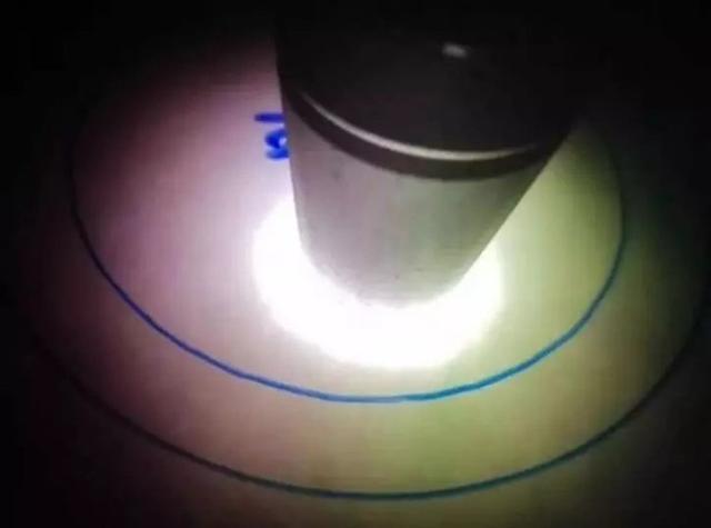 木那翡翠原石切开后会涨吗,翡翠的原石在哪里-第4张图片-翡翠网 木那翡翠原石切开后会涨吗,翡翠的原石在哪里-第4张图片-翡翠网