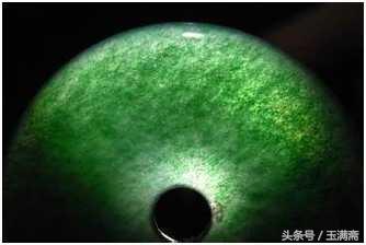 翡翠手镯c货图片,翡翠手镯c货-第2张图片-翡翠网 翡翠手镯c货图片,翡翠手镯c货-第2张图片-翡翠网