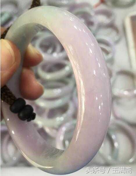 翡翠手镯c货图片,翡翠手镯c货-第9张图片-翡翠网 翡翠手镯c货图片,翡翠手镯c货-第9张图片-翡翠网
