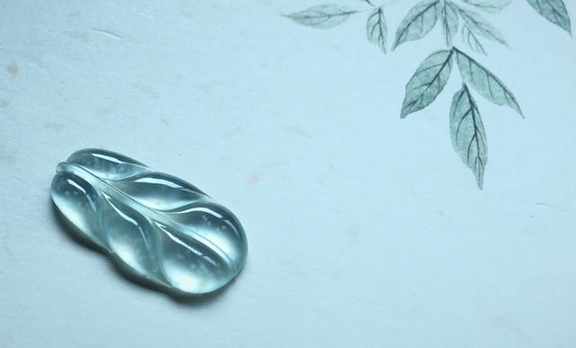 雪花翡翠手镯图片,木那翡翠镯子图片-第8张图片-翡翠网 雪花翡翠手镯图片,木那翡翠镯子图片-第8张图片-翡翠网