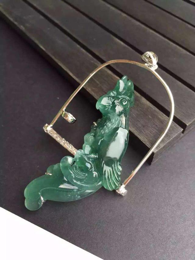 翡翠的十大基本知识,不外传的翡翠知识-第2张图片-翡翠网 翡翠的十大基本知识,不外传的翡翠知识-第2张图片-翡翠网