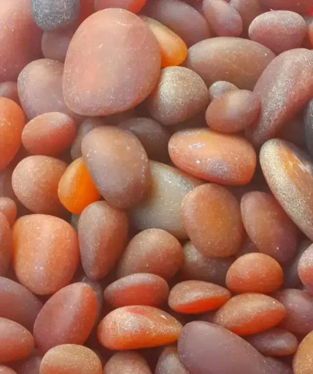 黑龙江雕刻翡翠原石,翡翠原石图案大全图片-第3张图片-翡翠网 黑龙江雕刻翡翠原石,翡翠原石图案大全图片-第3张图片-翡翠网