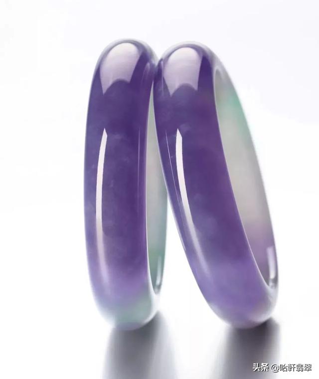 最贵的翡翠手镯,翡翠手镯最高成交价格-第4张图片-翡翠网 最贵的翡翠手镯,翡翠手镯最高成交价格-第4张图片-翡翠网