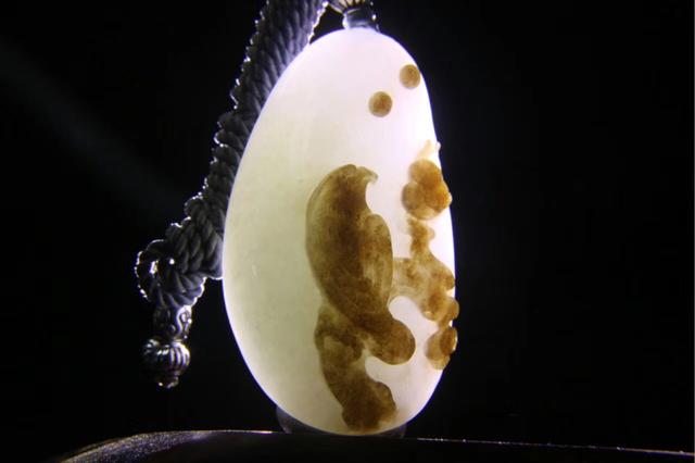 三佳购物翡翠手镯,冰种翡翠手镯-第1张图片-翡翠网 三佳购物翡翠手镯,冰种翡翠手镯-第1张图片-翡翠网