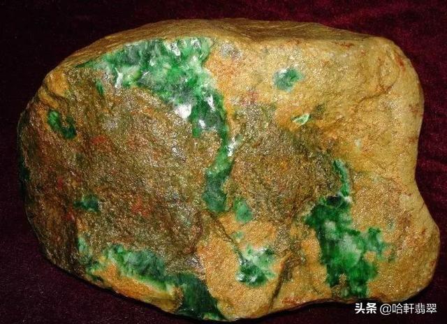 翡翠原石毛料,缅甸翡翠原石-第1张图片-翡翠网 翡翠原石毛料,缅甸翡翠原石-第1张图片-翡翠网