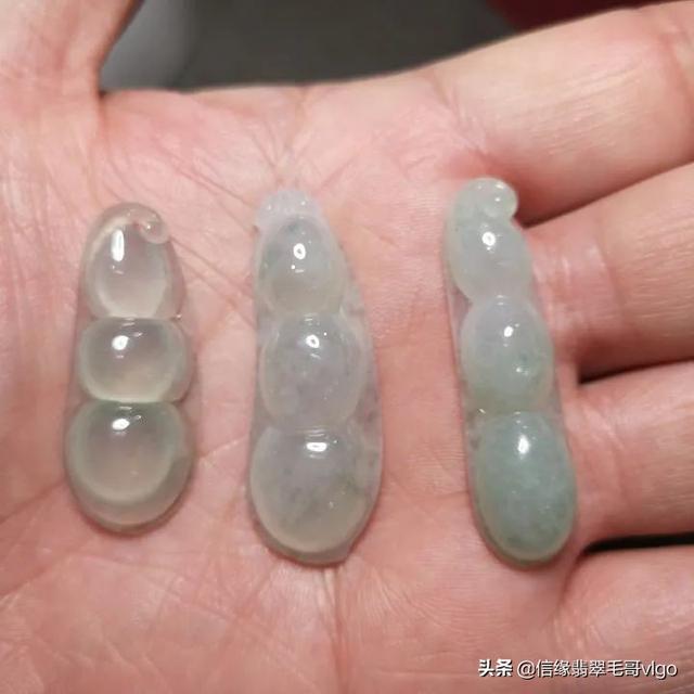 3000元的糯种翡翠手镯,老坑冰糯种翡翠手镯-第3张图片-翡翠网 3000元的糯种翡翠手镯,老坑冰糯种翡翠手镯-第3张图片-翡翠网