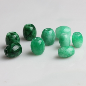 圆柱形翡翠的桶珠价格的简单介绍-第2张图片-翡翠网 圆柱形翡翠的桶珠价格的简单介绍-第2张图片-翡翠网