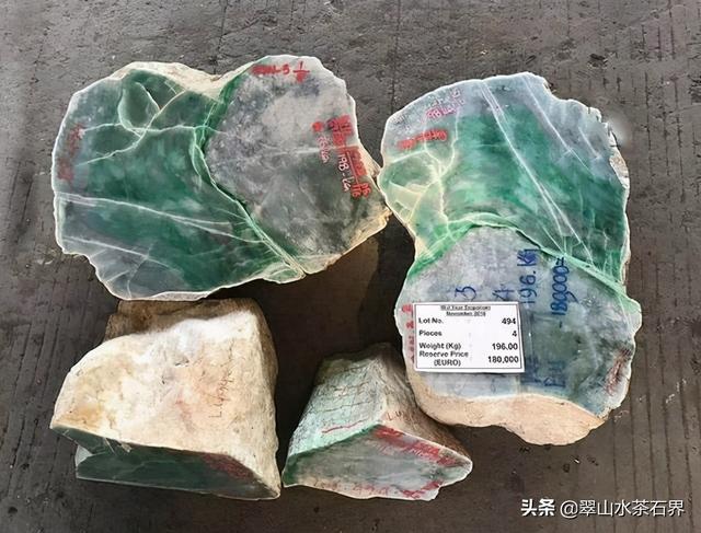 翡翠手镯为什么那么贵,豆种和糯种图片对比-第4张图片-翡翠网 翡翠手镯为什么那么贵,豆种和糯种图片对比-第4张图片-翡翠网