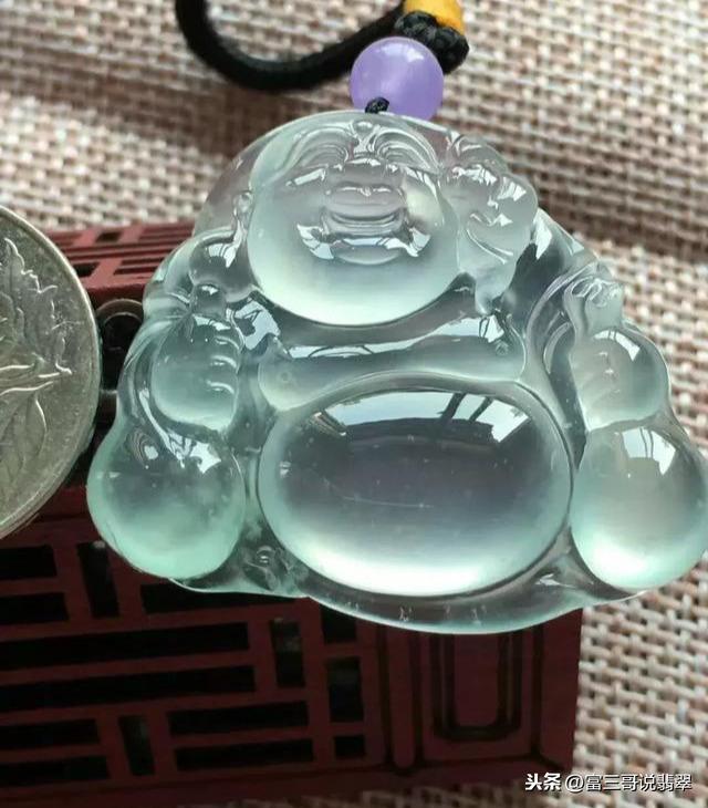 翡翠手镯宽度淘宝直播间的翡翠手镯怎么那么便宜-第14张图片-翡翠网 翡翠手镯宽度淘宝直播间的翡翠手镯怎么那么便宜-第14张图片-翡翠网