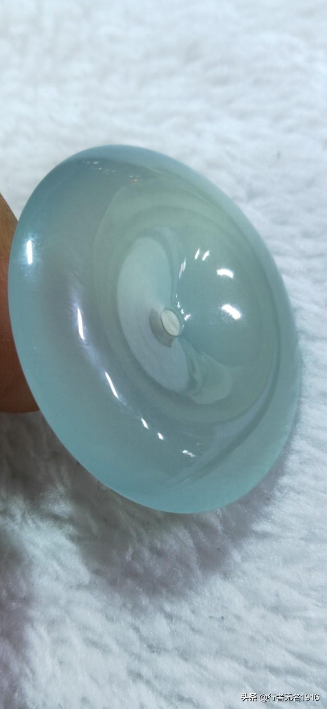 冰种翡翠图片冰种色料翡翠知识大全图片-第3张图片-翡翠网 冰种翡翠图片冰种色料翡翠知识大全图片-第3张图片-翡翠网