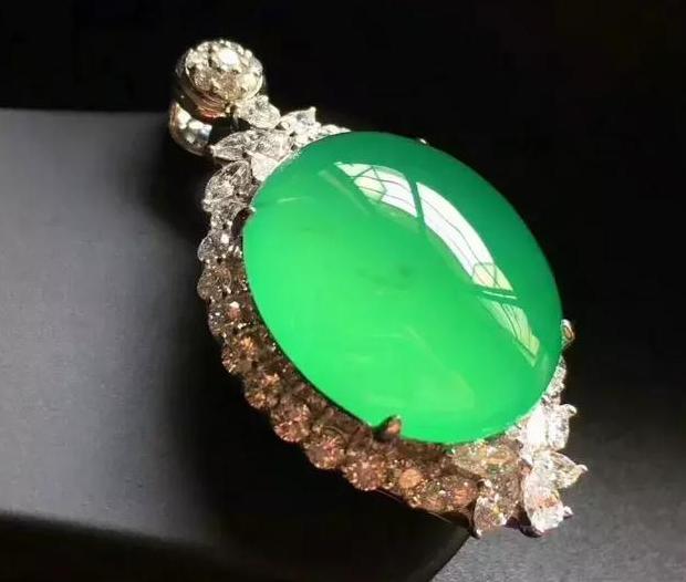 翡翠常用价格术语表,翡翠知识专业术语-第10张图片-翡翠网 翡翠常用价格术语表,翡翠知识专业术语-第10张图片-翡翠网