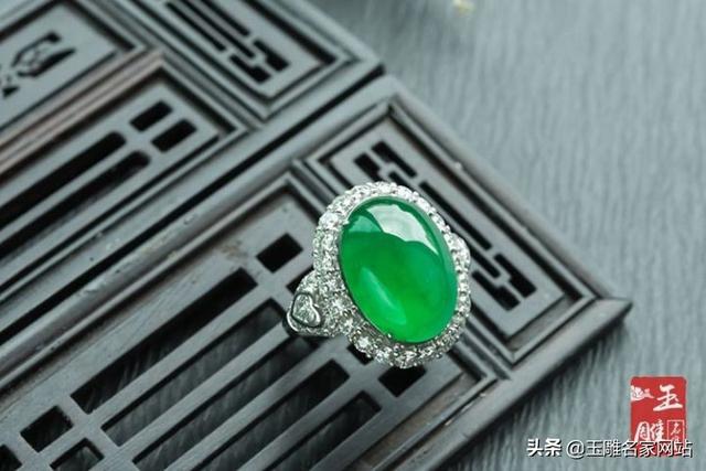 2000元糯冰种翡翠图片,冰糯种翡翠好不好-第4张图片-翡翠网 2000元糯冰种翡翠图片,冰糯种翡翠好不好-第4张图片-翡翠网