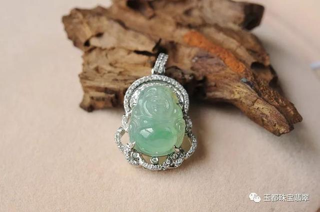 翡翠冷知识100例,手链手镯佩戴禁忌-第5张图片-翡翠网 翡翠冷知识100例,手链手镯佩戴禁忌-第5张图片-翡翠网