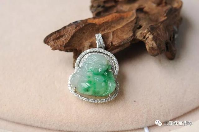 翡翠冷知识100例,手链手镯佩戴禁忌-第6张图片-翡翠网 翡翠冷知识100例,手链手镯佩戴禁忌-第6张图片-翡翠网