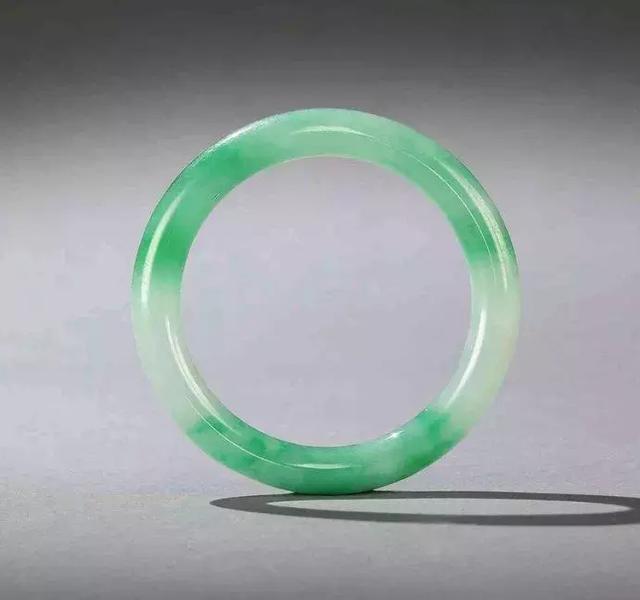 银丝手镯制作方法,清朝银丝翡翠手镯-第23张图片-翡翠网 银丝手镯制作方法,清朝银丝翡翠手镯-第23张图片-翡翠网