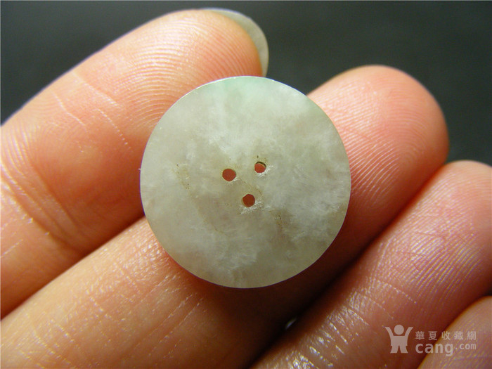 翡翠老坑飘绿花扣子价格的简单介绍-第1张图片-翡翠网 翡翠老坑飘绿花扣子价格的简单介绍-第1张图片-翡翠网