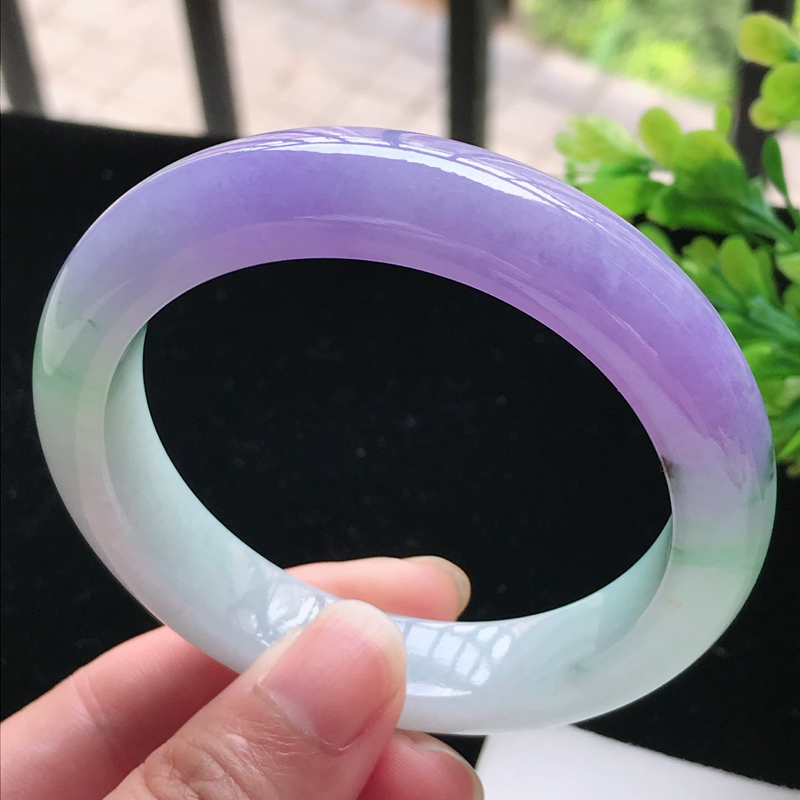 劣质缅甸玉手镯图片,紫缅甸翡翠手镯-第1张图片-翡翠网 劣质缅甸玉手镯图片,紫缅甸翡翠手镯-第1张图片-翡翠网