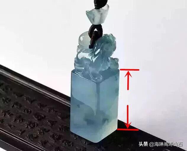 翡翠手镯薄的好吗,手镯厚的好还是薄的好-第3张图片-翡翠网 翡翠手镯薄的好吗,手镯厚的好还是薄的好-第3张图片-翡翠网