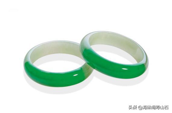 翡翠手镯薄的好吗,手镯厚的好还是薄的好-第18张图片-翡翠网 翡翠手镯薄的好吗,手镯厚的好还是薄的好-第18张图片-翡翠网