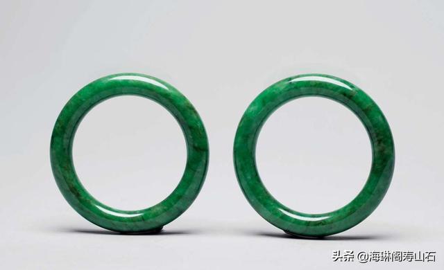 翡翠手镯薄的好吗,手镯厚的好还是薄的好-第20张图片-翡翠网 翡翠手镯薄的好吗,手镯厚的好还是薄的好-第20张图片-翡翠网