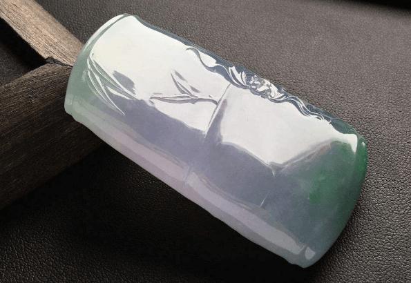 翡翠竹节的寓意,翡翠手镯竹节-第2张图片-翡翠网 翡翠竹节的寓意,翡翠手镯竹节-第2张图片-翡翠网