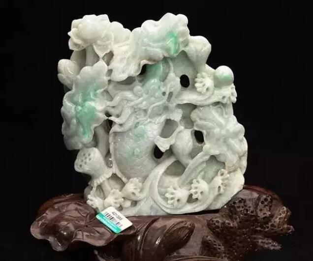 白底青种翡翠,翡翠手镯白底糯种手镯-第7张图片-翡翠网 白底青种翡翠,翡翠手镯白底糯种手镯-第7张图片-翡翠网