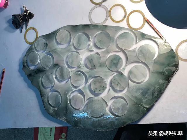 佛山平洲玉器市场水多深平州翡翠手镯-第6张图片-翡翠网 佛山平洲玉器市场水多深平州翡翠手镯-第6张图片-翡翠网