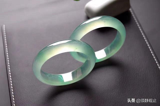 一千万满绿翡翠手镯,墨色翡翠手镯-第10张图片-翡翠网 一千万满绿翡翠手镯,墨色翡翠手镯-第10张图片-翡翠网